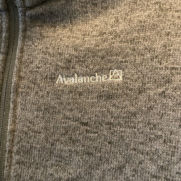 Avalanche Men’s Quarter Zip Pullover- size L - Picture 3 of 7